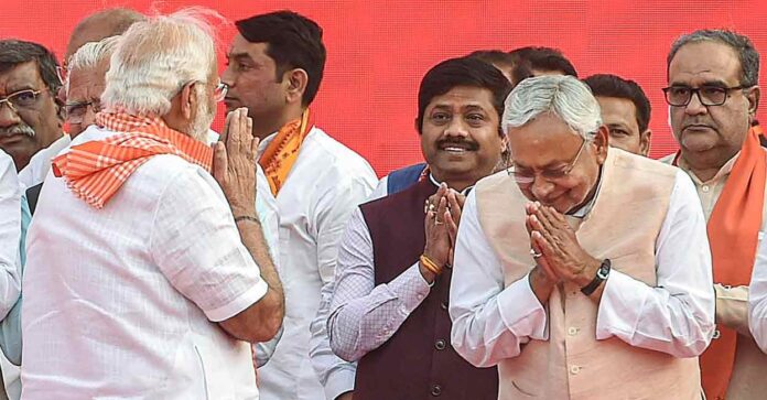 Politics of Bihar: नीतीश को हटाकर BJP का CM बनाने की स्क्रिप्ट हो रही तैयार!