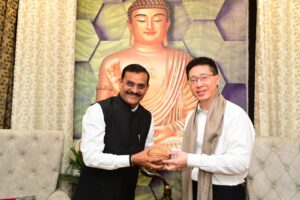 MP News: Consul General of Singapore meets BJP State President
