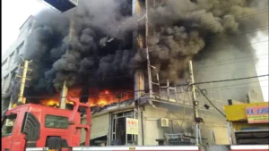 Massive fire in Delhi