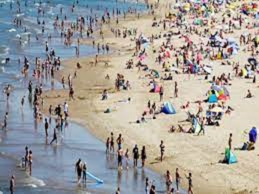 Municipality warns tourists: Don't do sexual behavior openly on Beaches