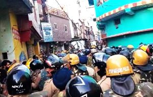 Disturbance in Haldwani : अवैध मस्जिद और मजार ध्वस्त करने पर हल्द्वानी में उपद्रव!