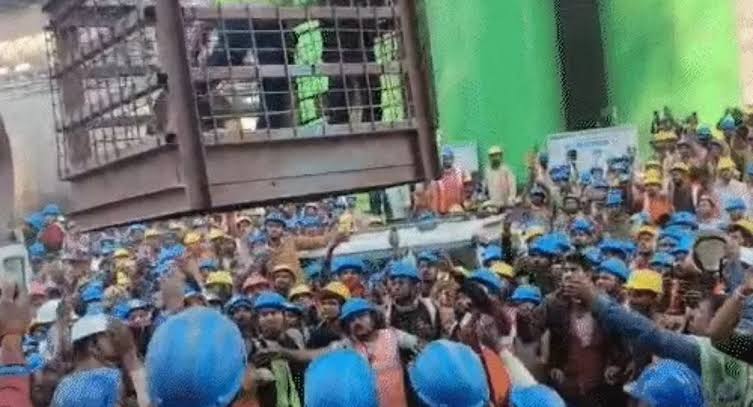 images - 2025-01-30T220649.547