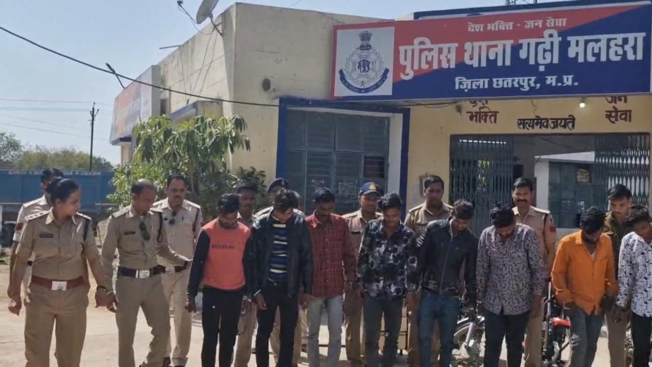 WhatsApp Image 2025-03-04 at 19.56.18