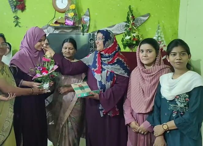 Maharashtra's First Muslim Woman IAS