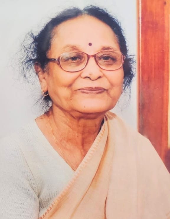 1. Unique Person My Mother: -"मेरी माँ "- श्रीमती प्रीति जलज -सफलता की समर्पित सीढ़ी 1. Unique Person My Mother: -"मेरी माँ "- श्रीमती प्रीति जलज -सफलता की समर्पित सीढ़ी