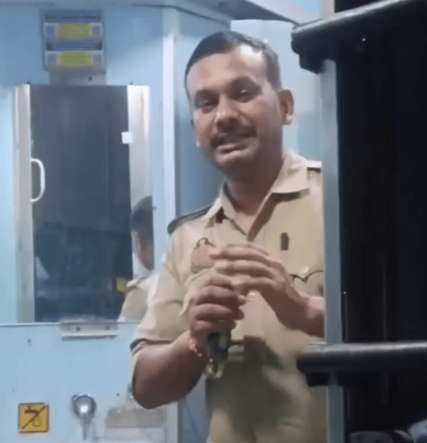 Screenshot_20250823-210445-574