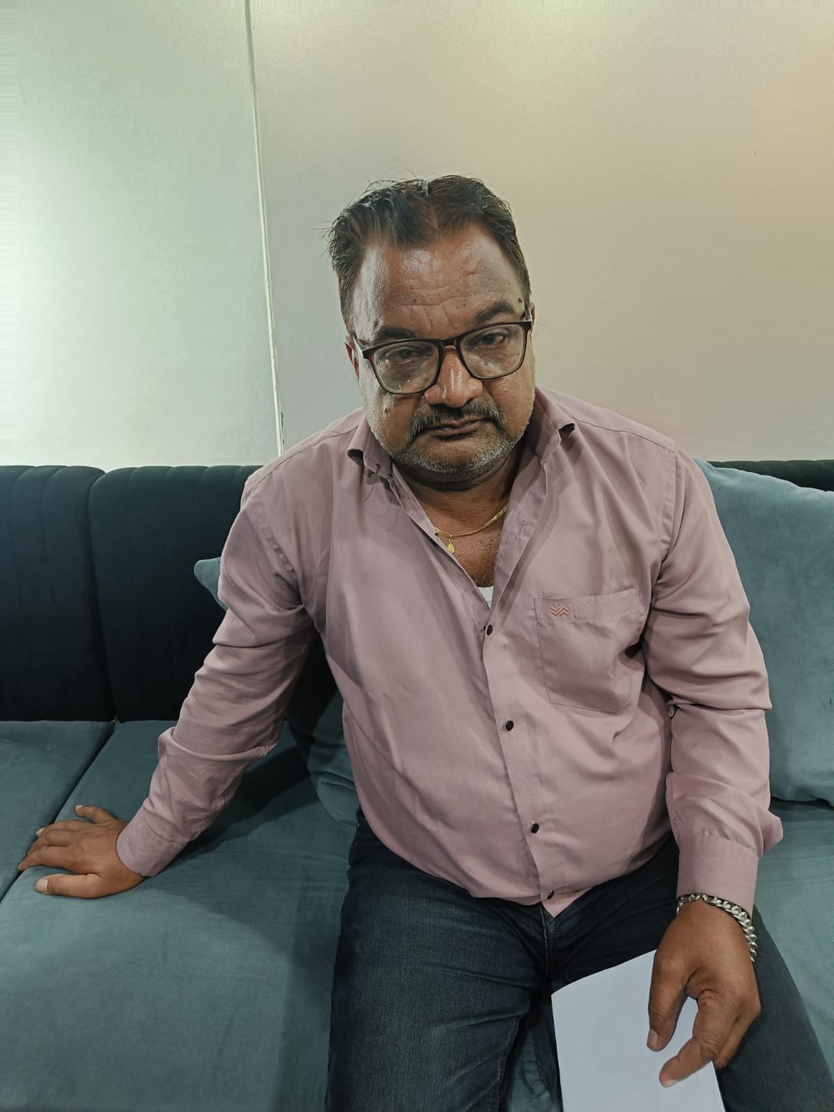 EOW Trap: पंचायत सचिव ₹10000 की रिश्वत लेते पकड़ा गया