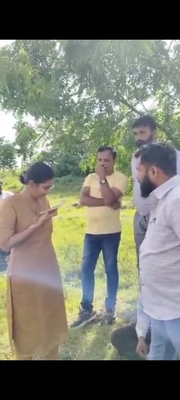 Kissa-A-IPS:  IPS Anjana Krishna V S: एक वायरल वीडियो ने इस IPS को देश भर में चर्चा में ला दिया!