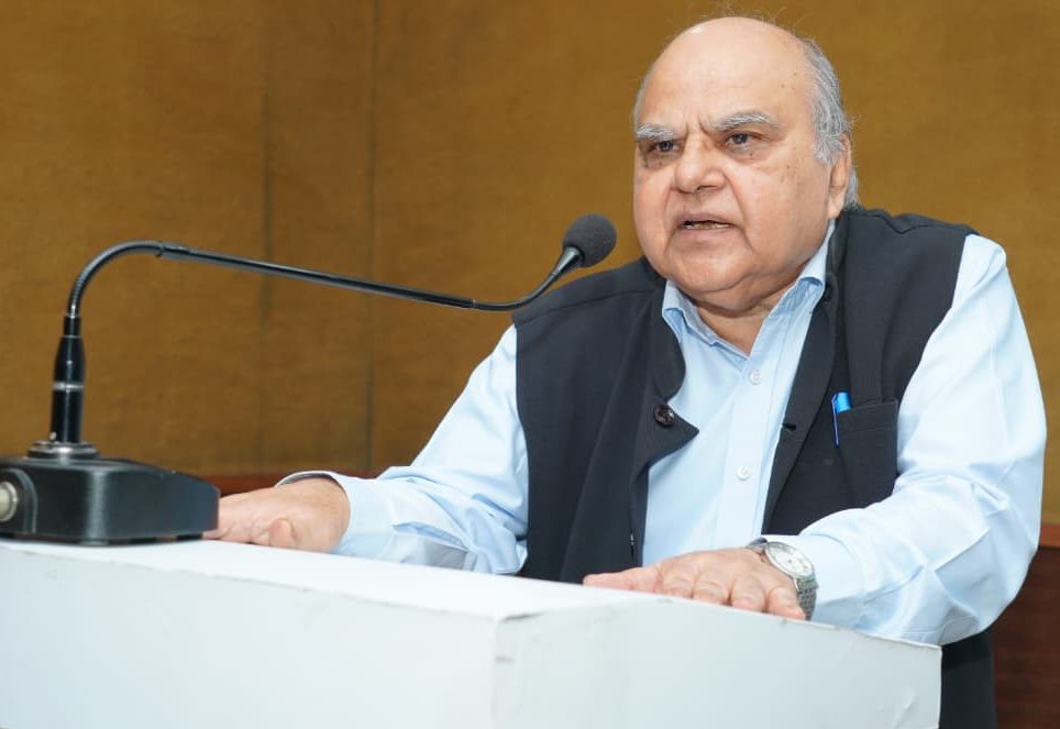 WhatsApp Image 2025 09 17 at 23.53.24 1 1 e1758136180289