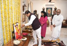 CM डॉ यादव ने दिवंगत पूर्व ACS डॉ. एम मोहन राव के निवास पर पहुंच कर शोक संवेदनाएं साझा की