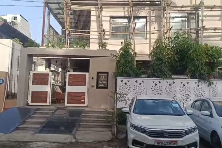 image_750x500_68e738a1ed756 Lokayukt Raid at EX EnC PWD Mehra