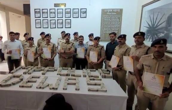 images - 2025-10-27T210551.192