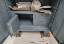 Theft At Government Officers Bunglows: ऑफिसर्स कॉलोनी में 2 सरकारी बंगलों में चोरी, चोरों ने लड्डू–गजक खाकर उड़ाए नगदी और ज्वेलरी