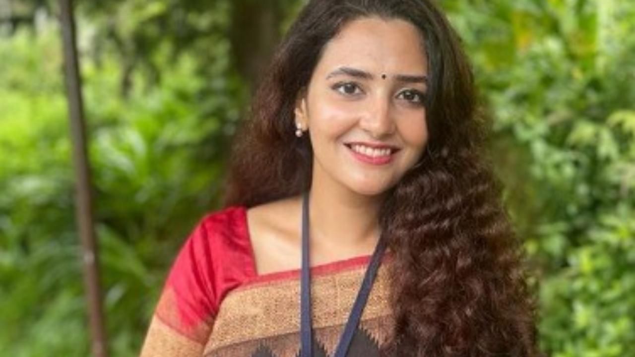 WhatsApp Image 2025 11 12 at 10.06.35 2 WhatsApp Image 2025 11 12 at 10.06.35 2