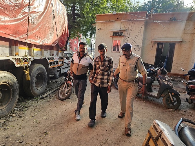 WhatsApp Image 2025-11-13 at 17.45.33