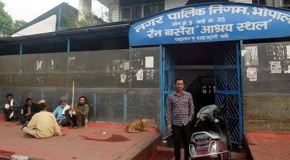 images - 2025-11-08T132441.861