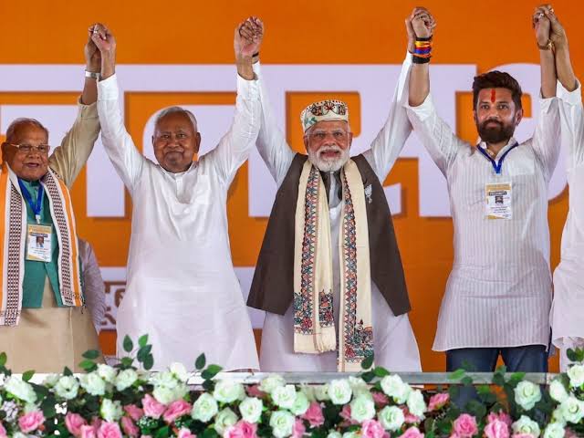 images - 2025-11-21T080228.644