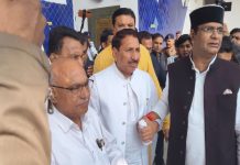 MP Vidhan Sabha: कृषि मंत्री एदल सिंह कंसाना सदन में बेहोश, कांग्रेस ने किसानों के मुद्दे पर घेरा