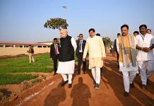 बसामन मामा प्राकृतिक खेती प्रकल्प विंध्य के किसानों के लिए बनेगा मार्गदर्शक,केंद्रीय मंत्री श्री शाह और मुख्यमंत्री डॉ. यादव ने रीवा में कृषक सम्मेलन को किया संबोधित