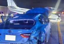 Aircraft Collides Car Florida: प्लेन ने हाईवे पर की इमरजेंसी लैंडिंग, चलती कार को लगी टक्कर ,सामने आया हादसे का भयावह Video