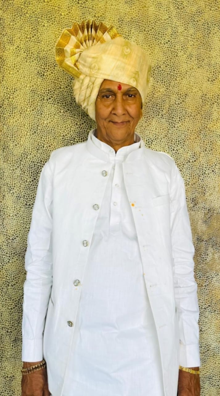 WhatsApp Image 2025-12-06 at 19.01.40