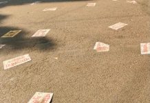 बांग्लादेश में हिंदुओं पर हिंसा: विरोध में जोबट में आक्रोश, सड़कों पर चिपकाए पोस्टर