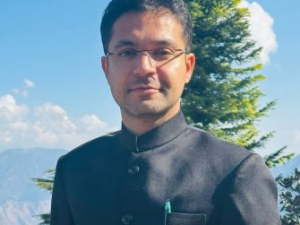 aditya singh collector ashoknagar