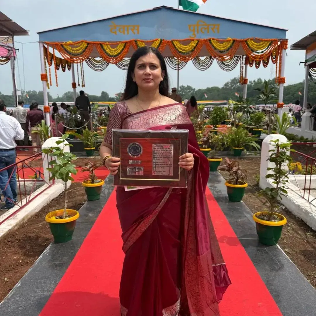 fvq67vd mandakini dixit dewas madhya fvq67vd mandakini dixit dewas madhya