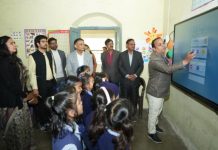 DRM Delighted by Children’s Reactions विद्यार्थियों के जोश एवं सीखने की लगन को सराहा!