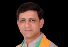 अधिकारी आपकी नहीं सुनते तो पद का मोह त्याग दीजिए महापौरजी!