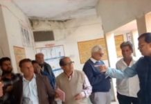 हॉस्टल निरीक्षण के दौरान कलेक्टर का आपत्तिजनक बयान: वीडियो वायरल होने के बाद खेद व्यक्त किया