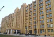 JAH में लिफ्ट की गड़बड़ी से हुई परेशानी की जाँच कराने के निर्देश, प्रभारी मंत्री सिलावट ने डीन मेडीकल कॉलेज से की चर्चा