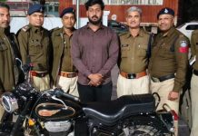 गणतंत्र दिवस पर Mhow शर्मसार: रैपिडो कैंसिल, भरोसे का कत्ल, छात्रा से दुष्कर्म