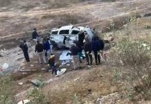 भीषण सड़क हादसा : पुल से नीचे गिरी कार में लगी आग, दो लोगों की जिंदा जलकर मौत