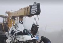 The Havoc of Fog: MP में घने कोहरे में हाईवे पर ट्रक ने कार को रौंदा, 4 लोगों की मौत