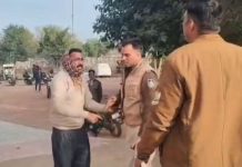 शिवपुरी जिले के BJP विधायक के भाई को पुलिस ने दिया टका सा जवाब ,फांसी लगवा देना, गाड़ी देने घर नहीं आएंगे हम ,जानिये क्या है मामला !