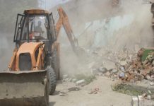 Collector’s Big Action: भोपाल जिले में 111 अवैध कालोनियों में चलेगा बुलडोजर, कॉलोनाइजर्स के खिलाफ FIR, मचा हड़कंप