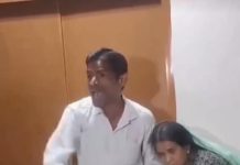 मतदाता सूची से नाम हटने का दर्द: 4 महीने से मां को सहारा देकर SDM दफ्तर के चक्कर काट रहा इंदौर का नागरिक