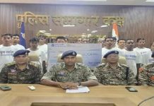 CG News: 22 नक्सलियों ने किया आत्मसमर्पण