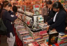 उतरने लगा लेखक संघों के मुखौटे का रंग