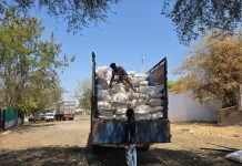 लावारिस ट्रक ने 50 लाख की अवैध अंग्रेजी शराब मिली, सोयाबड़ी प्रिंट वाले प्लास्टीक के कट्टै के नीचे जमा अवैध शराब जप्त – प्रकरण दर्ज़ कर आरोपियों की तलाश जारी