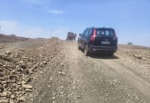 Accident Waiting to Happen : लाडकी नदी पर दुर्घटना को न्यौता दे रहा है असमतल वैकल्पिक मार्ग!