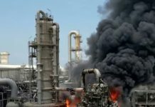 3 hours ago Iran Israel US War :कतर के सबसे बड़े गैस हब पर ईरान का हमला, ट्रंप ने इजरायली अटैक से झाड़ा पल्ला