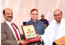 DGP मकवाना ने पूर्व DG त्रिपाठी को किया सम्मानित