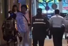 First Humanoid Robot Arrested;महिला को देख बेकाबू हुआ रोबोट, लगा छेड़ने,दुनिया का पहला रोबोट गिरफ्तार!