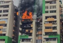 AC Compressor Explodes in Ghaziabad:गौर ग्रीन सोसाइटी में भीषण आग, AC चलाते हुए इन 5 बातों का जरूर रखें ध्यान!