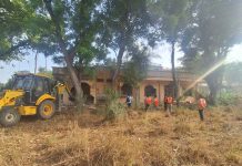 Big Administrative Action: इंदौर में 200 करोड़ से अधिक के बाजार मूल्य की बेशकीमती शासकीय भूमि को कराया गया अतिक्रमण मुक्त