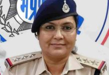 SP Takes Action in Custody Death Case: थाना प्रभारी गायत्री सोनी को हटाया, अमित कोरी बने थाना प्रभारी
