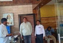 Fine Imposed : पुष्पांजलि रेस्टोरेंट में घरेलू सिलेंडर का इस्तेमाल करने पर सिलेंडर जब्त, चालानी कार्रवाई!