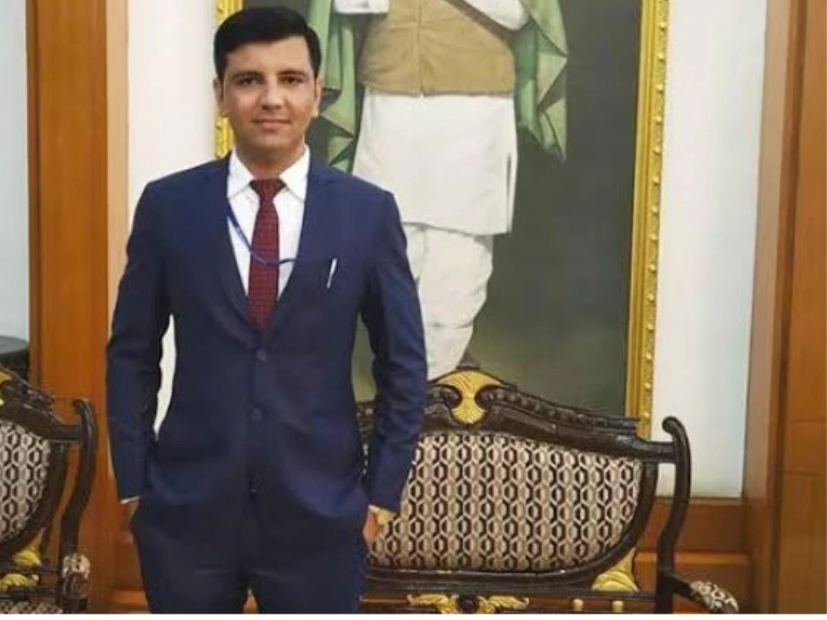 Kissa-A-IAS: IAS Vijay Wardhan: 35 प्रतियोगी परीक्षाओं में असफल रहे लेकिन पहले IPS और फ़िर बने IAS 